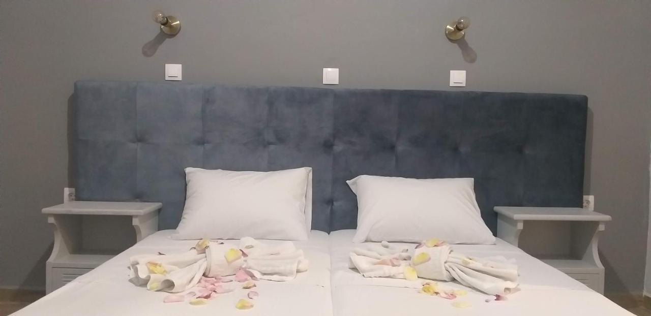 Kapetanios Luxury Aparthotel Agios Georgios  Exterior foto