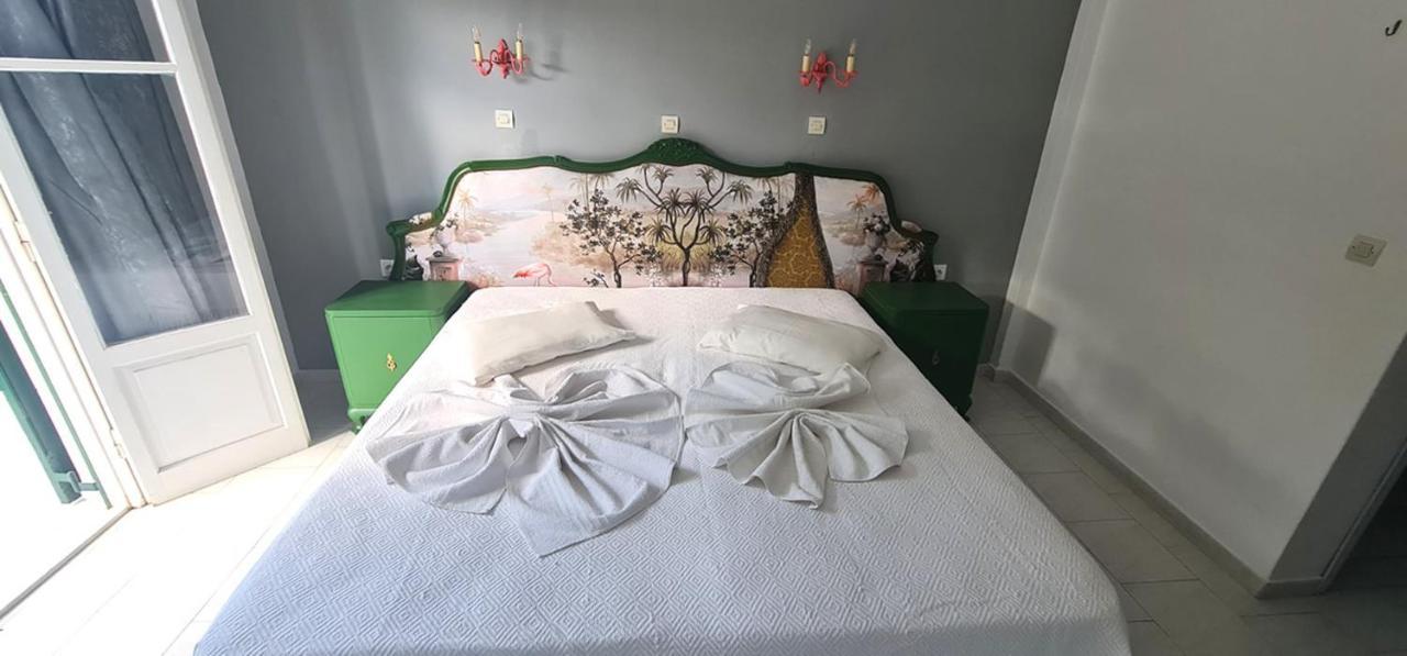 Kapetanios Luxury Aparthotel Agios Georgios  Exterior foto